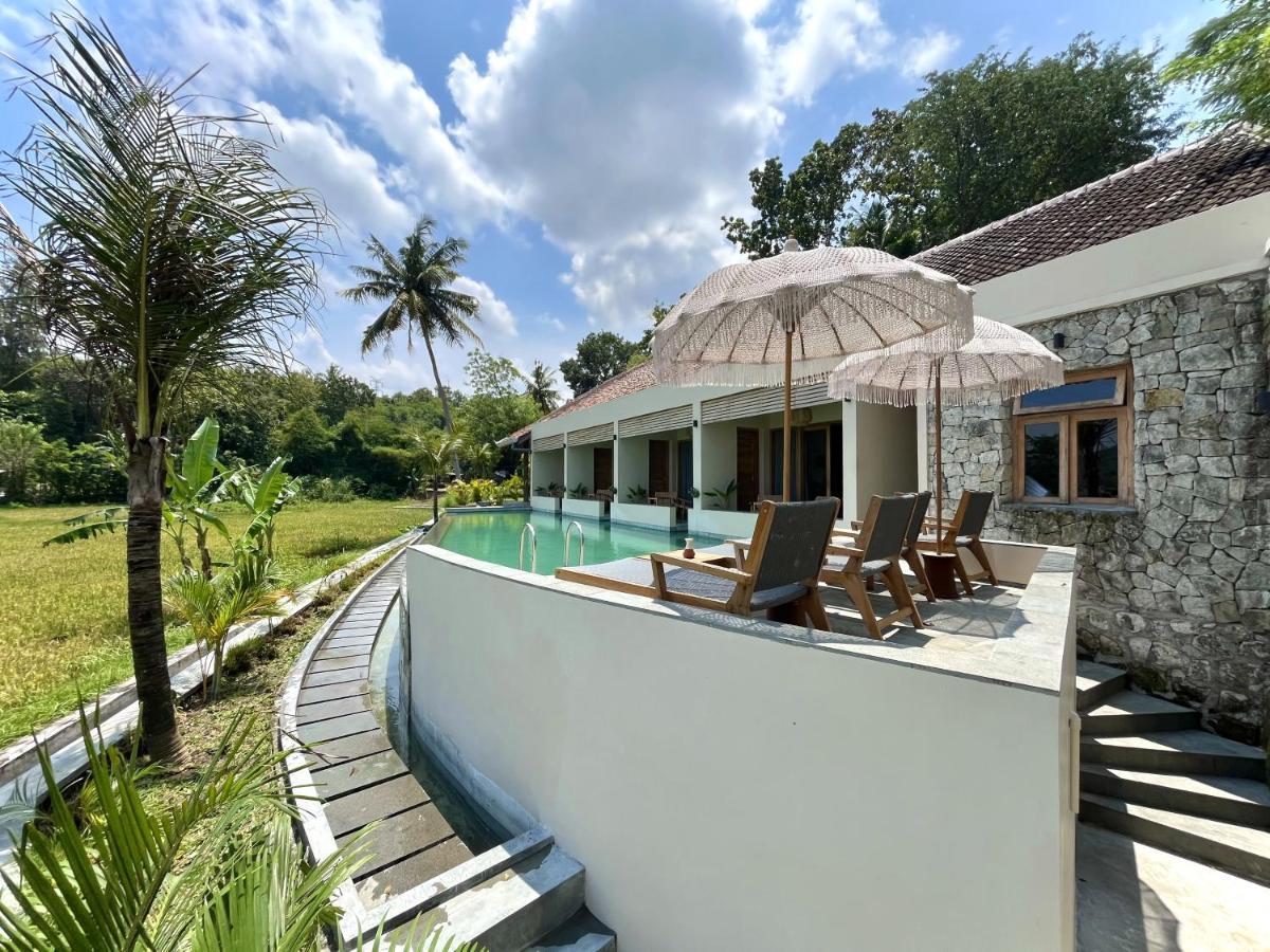 Boutique Villa Jogja Senang 日惹 外观 照片