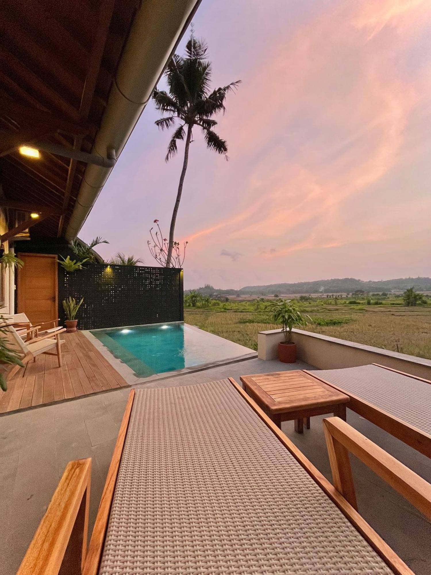 Boutique Villa Jogja Senang 日惹 外观 照片
